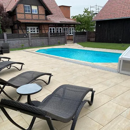 Landgasthof * Biebersdorf